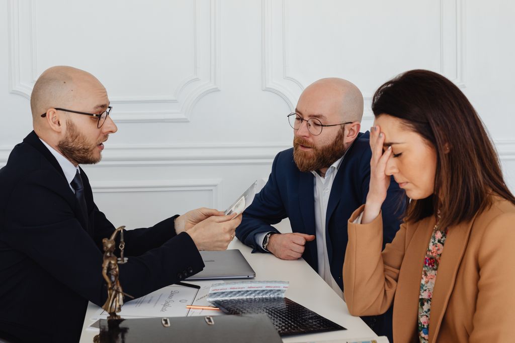 law, leyes, FluxIO Consulting